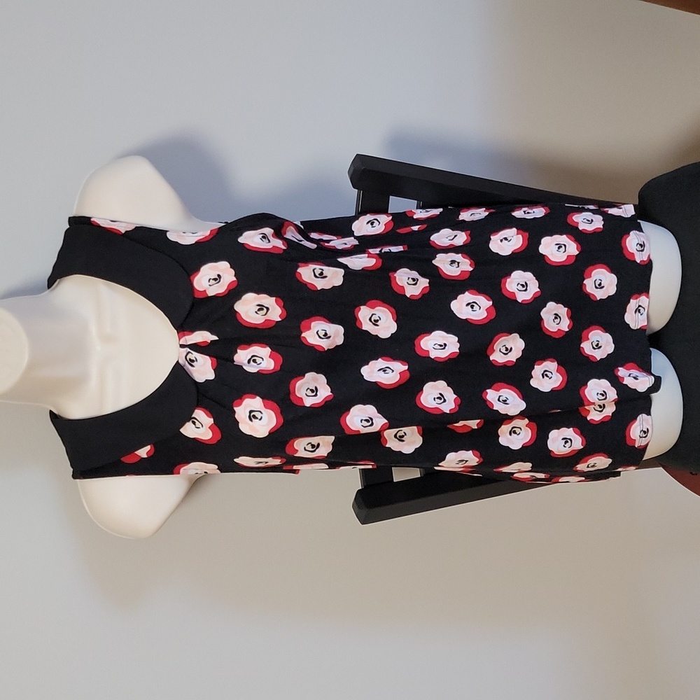 Elle sleeveless top sz small